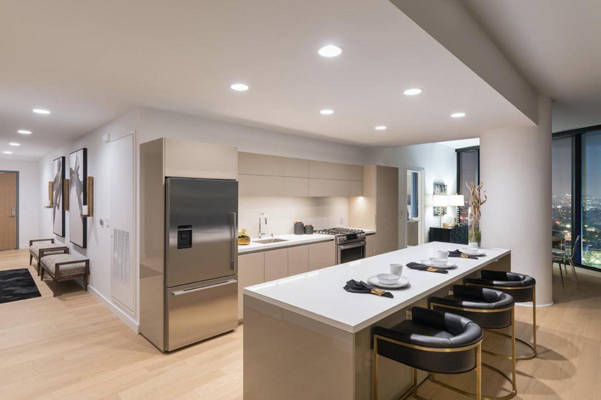 Apartment for rent at Circa, 1200 S Figueroa St, Los Angeles, CA 90015