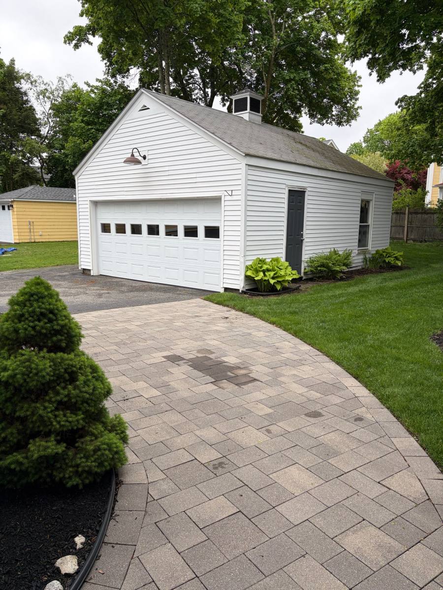 House for rent at 10 Spencer St, Lexington, MA 02420