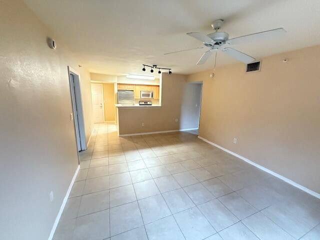 Condo for rent at 6768 Heritage Grande, Boynton Beach, FL 33437
