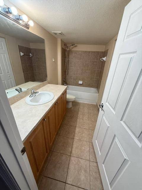 Condo for rent at 6768 Heritage Grande, Boynton Beach, FL 33437
