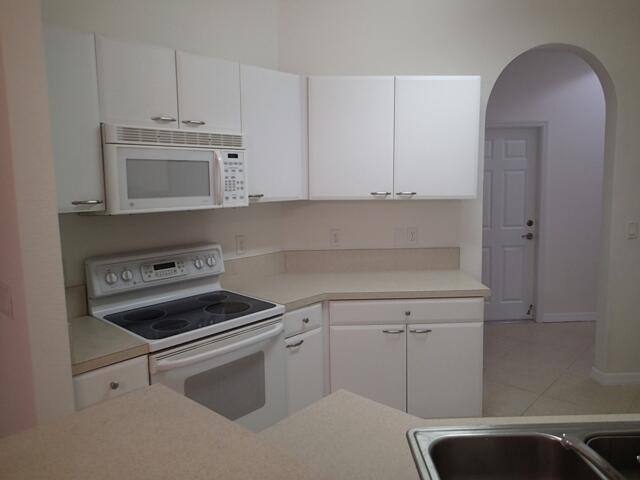 Townhouse for rent at 1011 Pipers Cay Dr, West Palm Beach, FL 33415