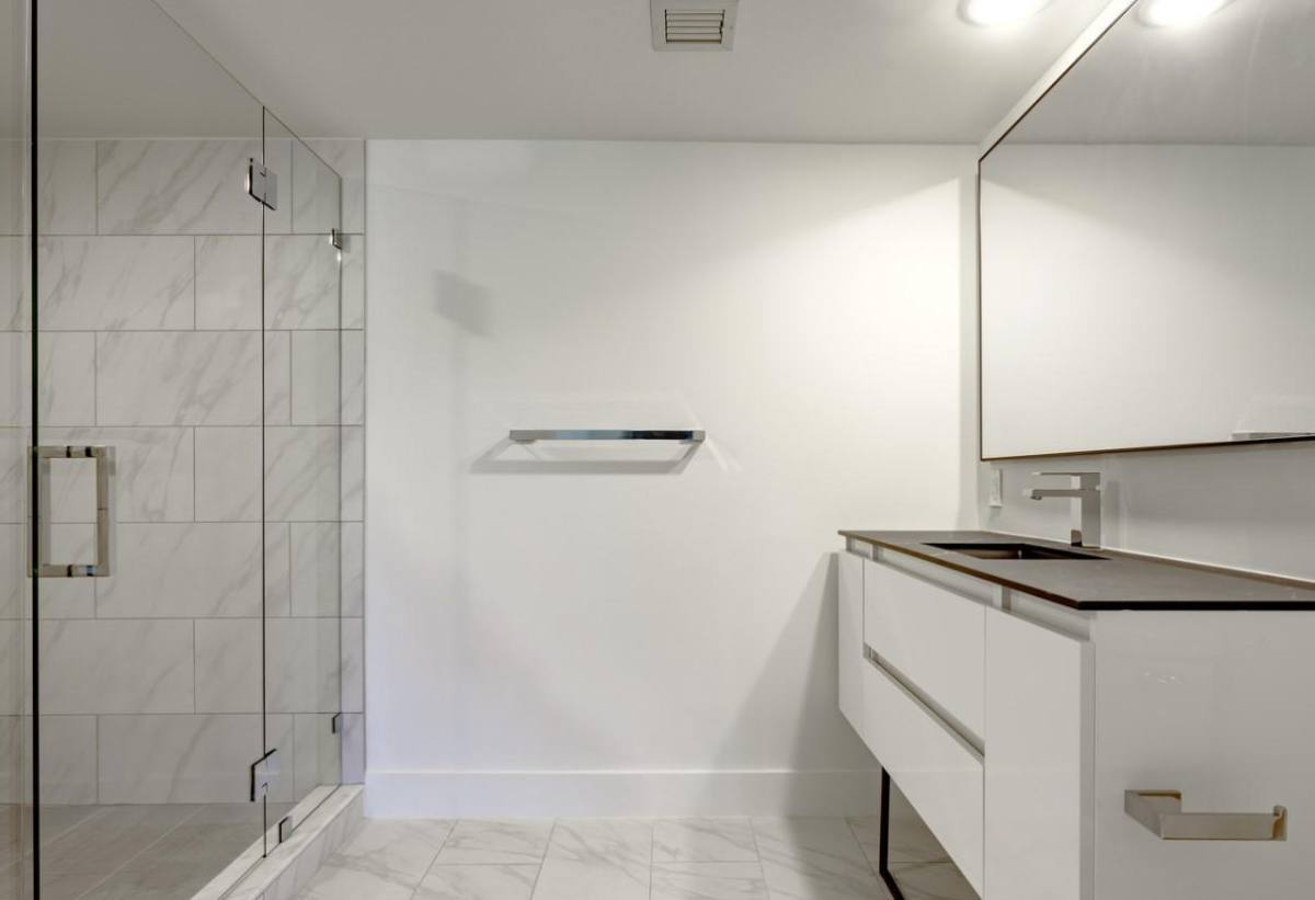 Apartment for rent at 4400 S Sunrise Blvd, Fort Lauderdale, FL 33317