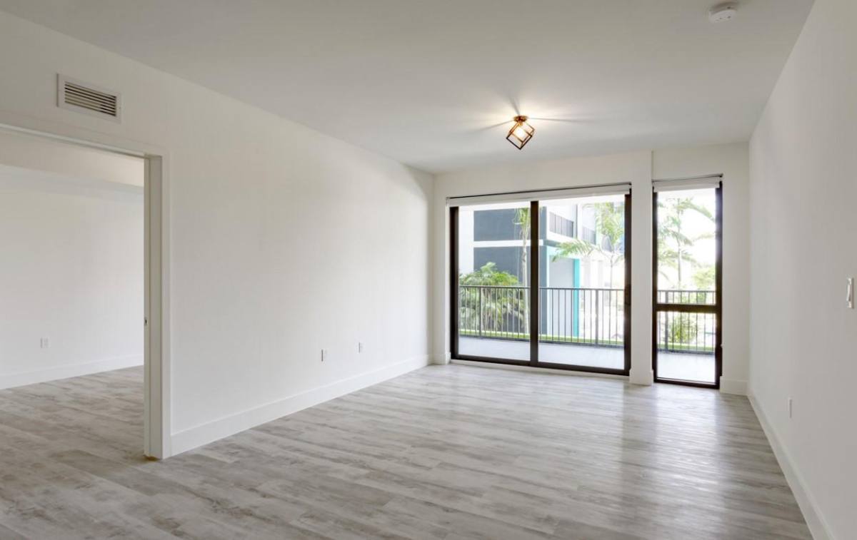 Apartment for rent at 4400 S Sunrise Blvd, Fort Lauderdale, FL 33317
