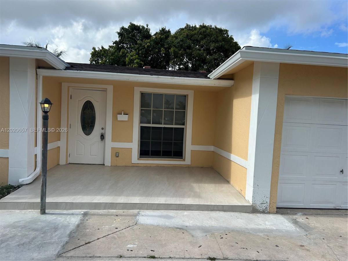 House for rent at 6701 SW 7th Place, Pompano Beach, FL 33068