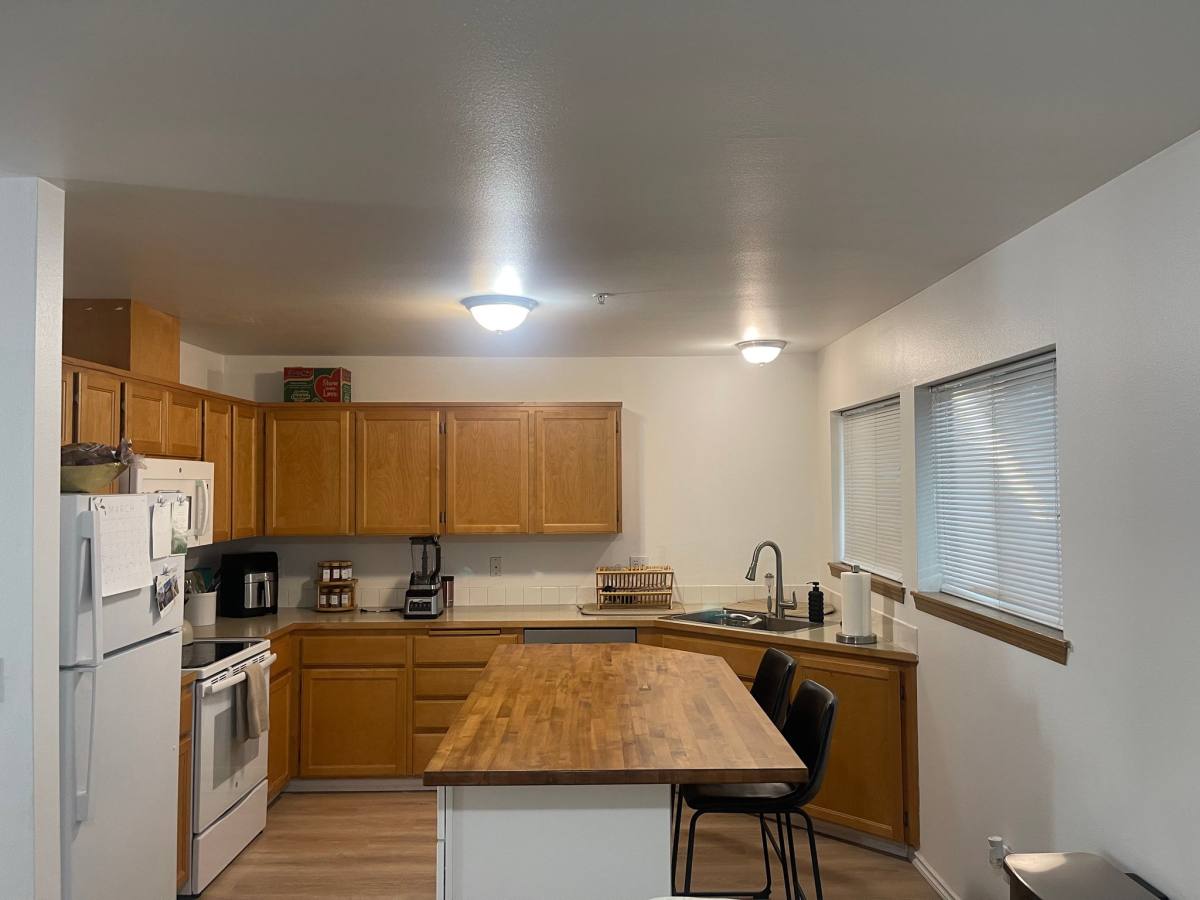 Townhouse for rent at 10307 140th St Court E #11, Puyallup, WA 98374