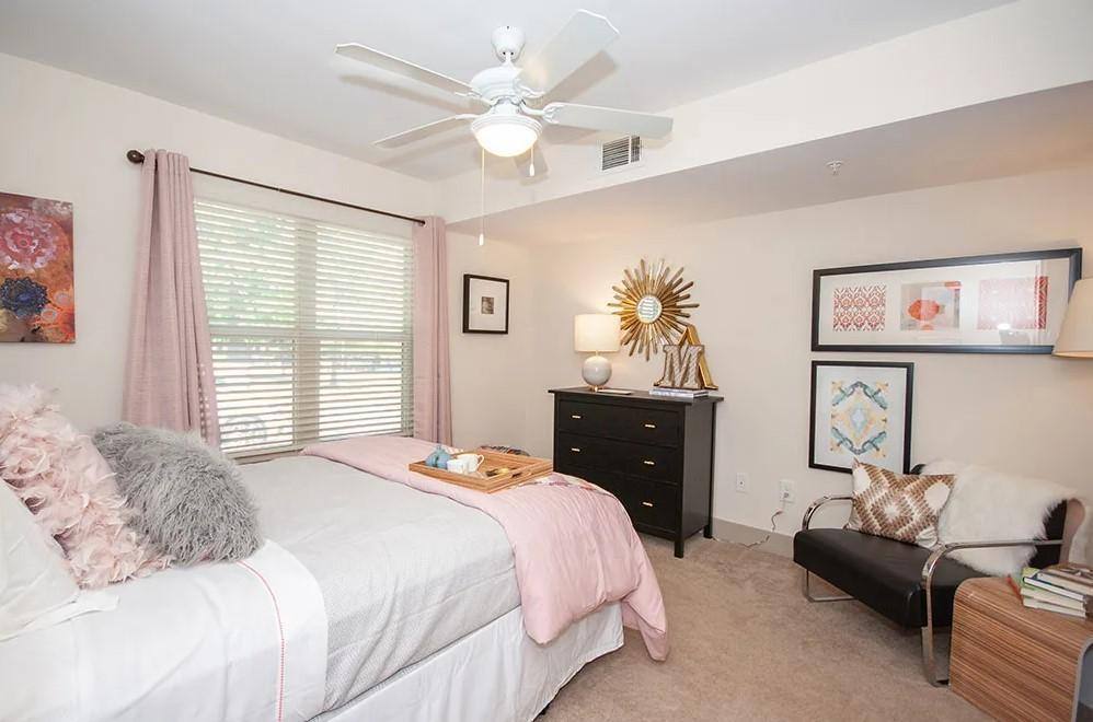 Apartment for rent at 526 Centennial Olympic Park Dr, Atlanta, GA 30313