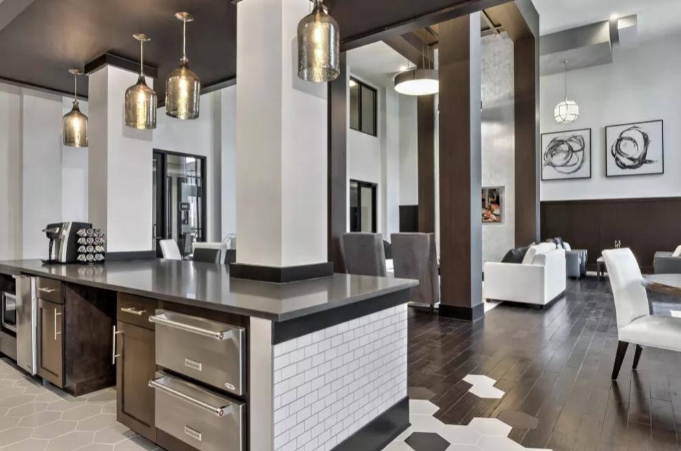 Apartment for rent at 910 Deerfield Crossing Dr, Alpharetta, GA 30004