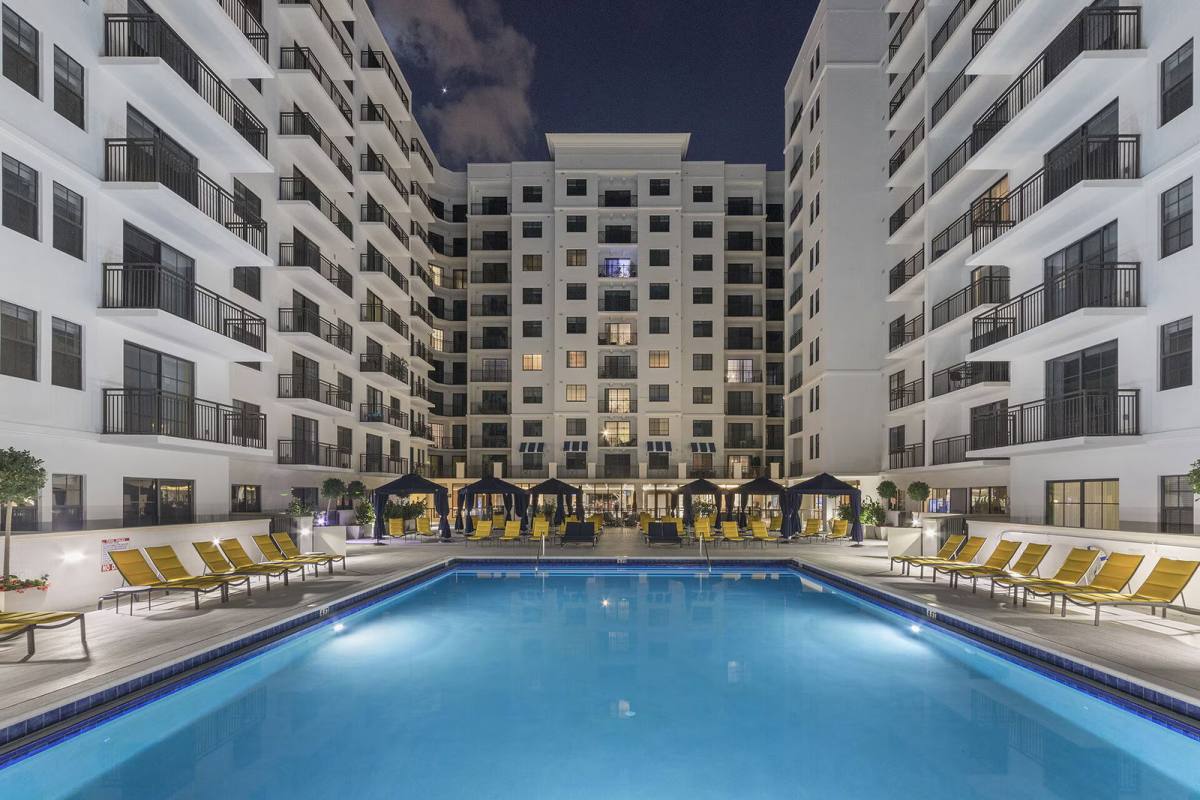 Apartment for rent at 101 NE Mizner Blvd, Boca Raton, FL 33432
