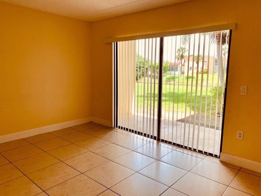 Apartment for rent at 1566 Lake Crystal Dr, West Palm Beach, FL 33411