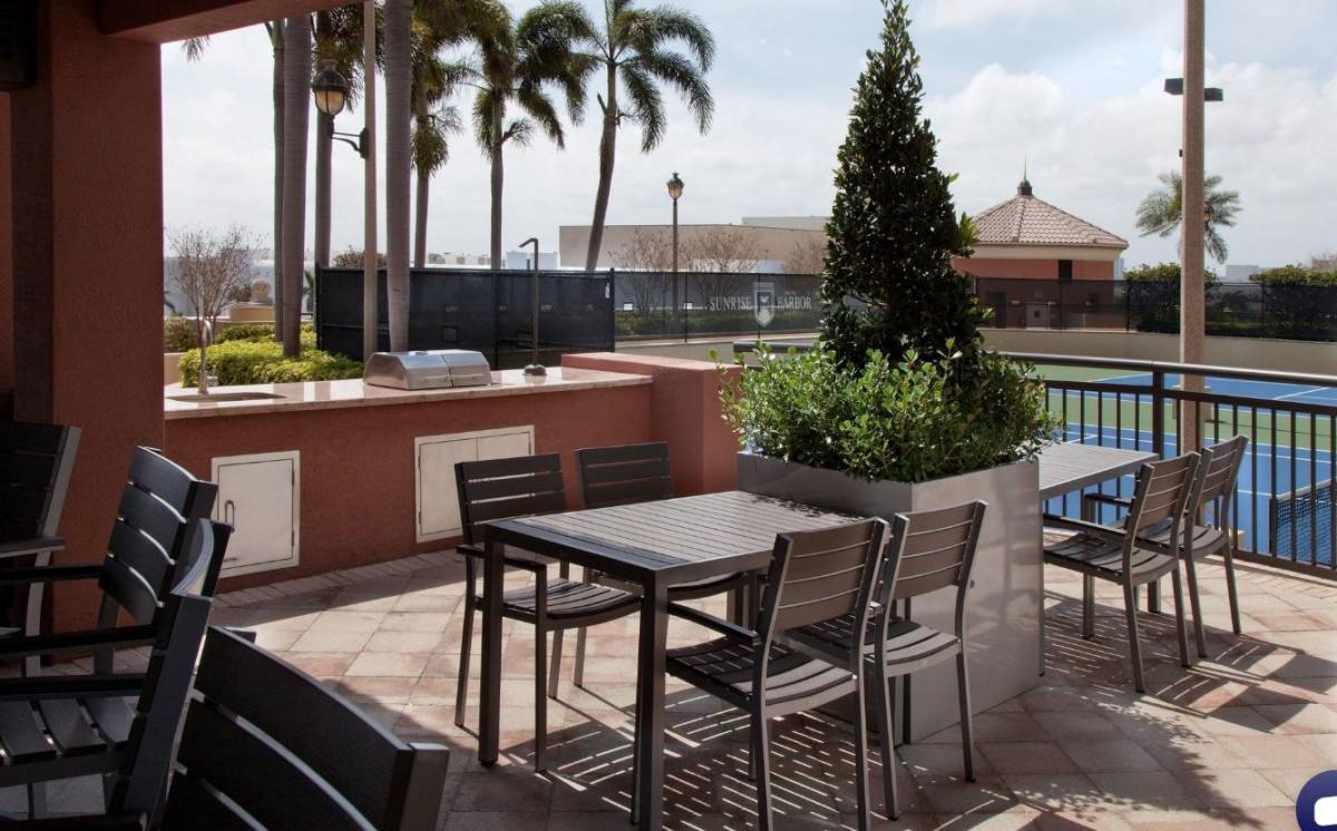 Apartment for rent at 1030 Seminole Dr, Fort Lauderdale, FL 33304