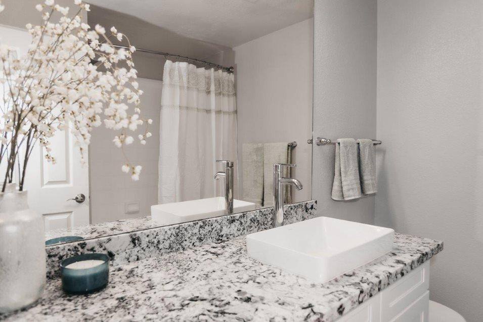 Apartment for rent at Vaseo, 16220 N 7th St, Phoenix, AZ 85022