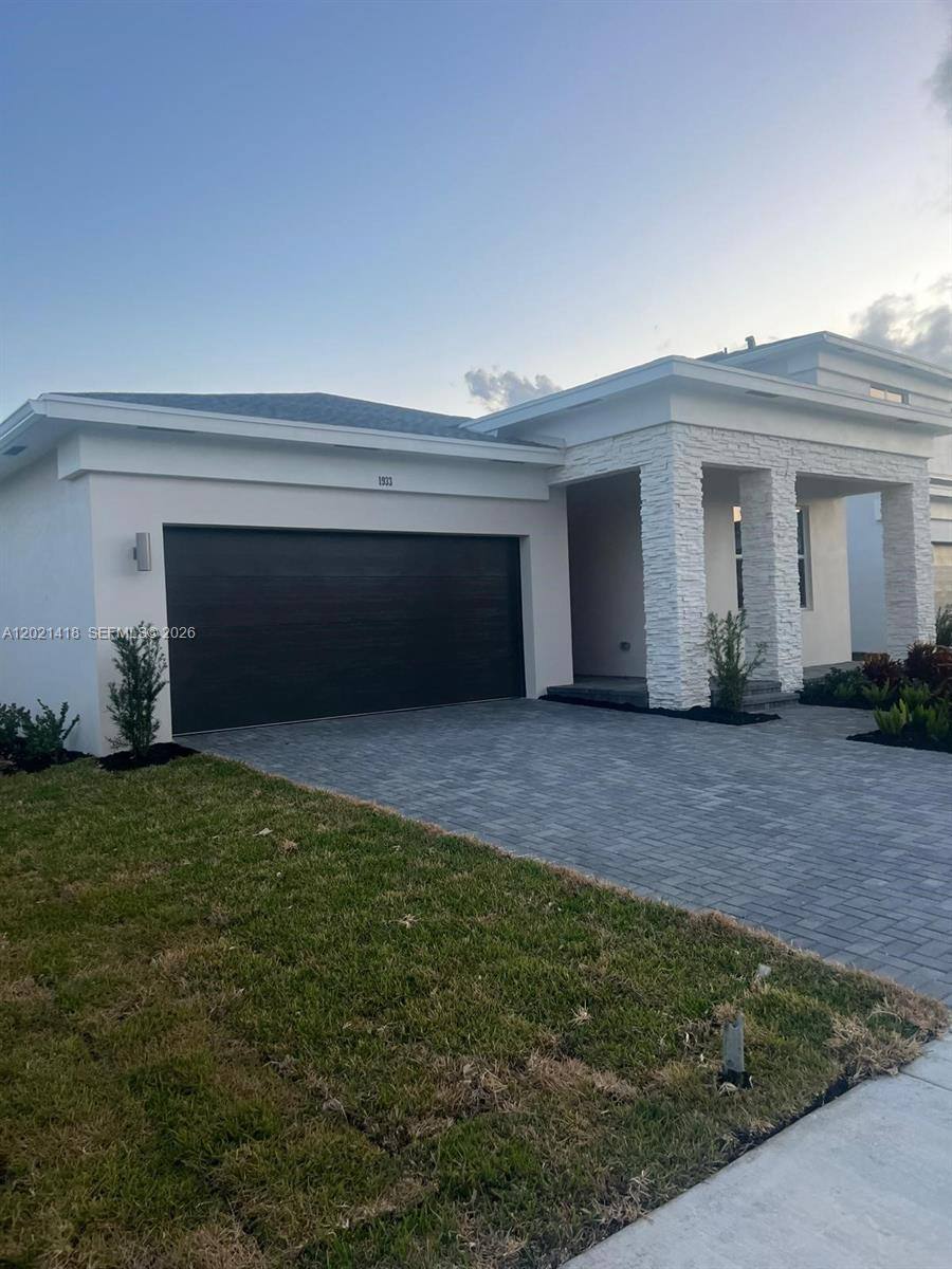 House for rent at 1933 Wandering Willow Way, Loxahatchee, FL 33470