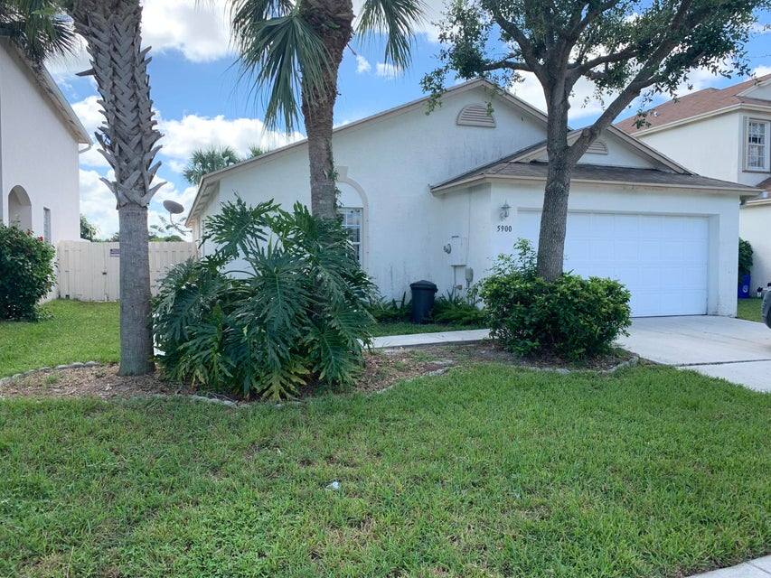 House for rent at 5900 Azalea Circle, West Palm Beach, FL 33415