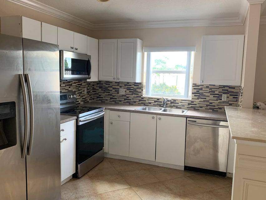 House for rent at 5900 Azalea Circle, West Palm Beach, FL 33415