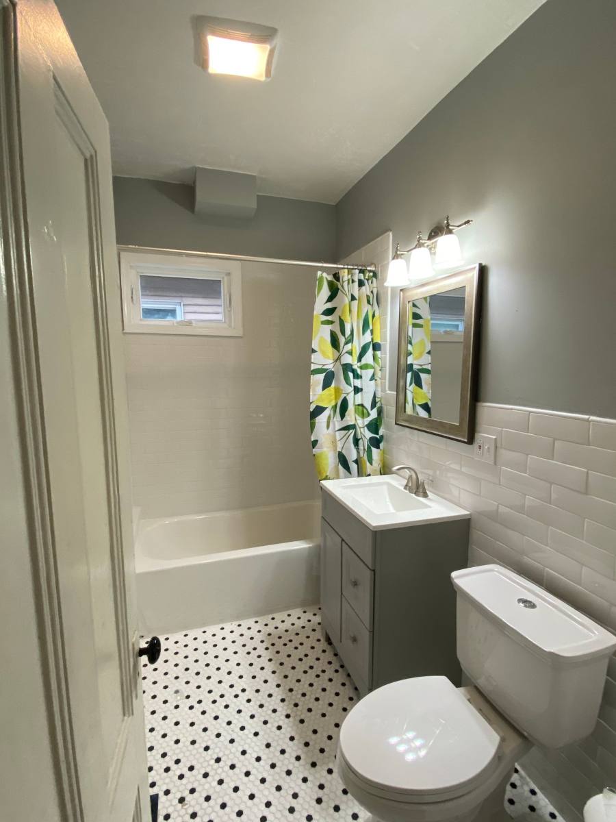 Apartment for rent at 1 Eliot St #1, Wakefield, MA 01880