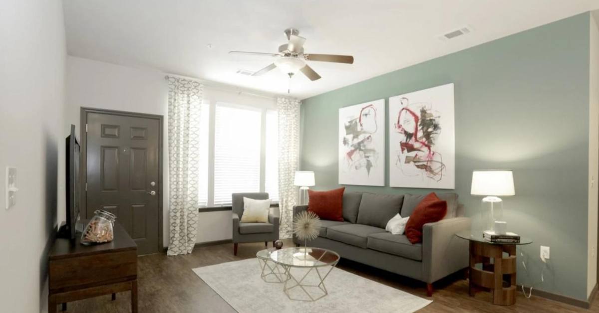Apartment for rent at 350 Gyorr Ave, South Elgin, IL 60177
