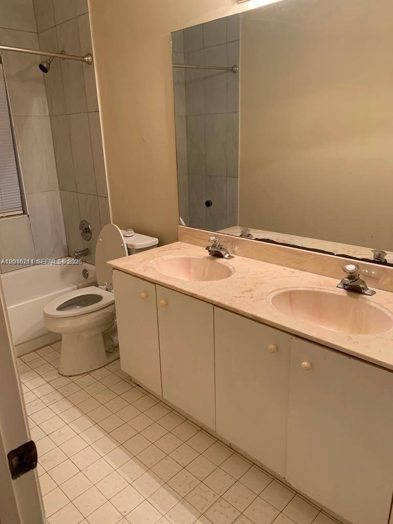 House for rent at 10340 SW 15th St, Hollywood, FL 33025