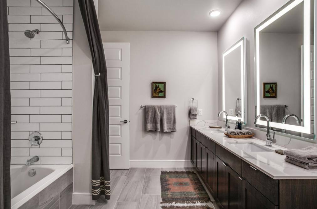 Apartment for rent at Gables Water Street, 5270 N O'Connor Blvd, Irving, TX 75039