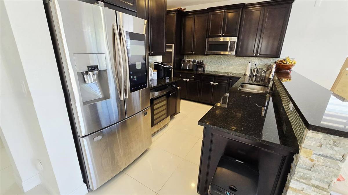 House for rent at 10032 NW 87th Terrace, Miami, FL 33178