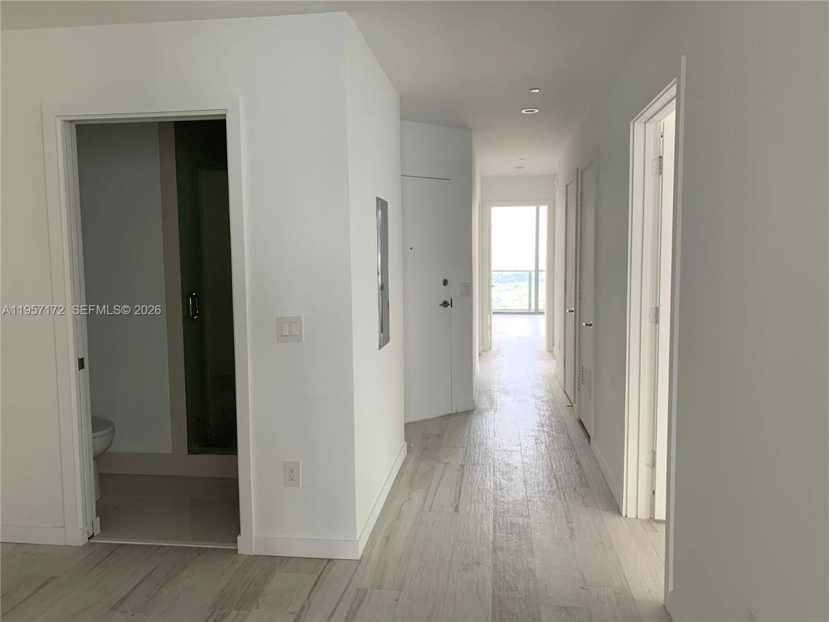Apartment for rent at 480 NE 31st St #4507, Miami, FL 33137