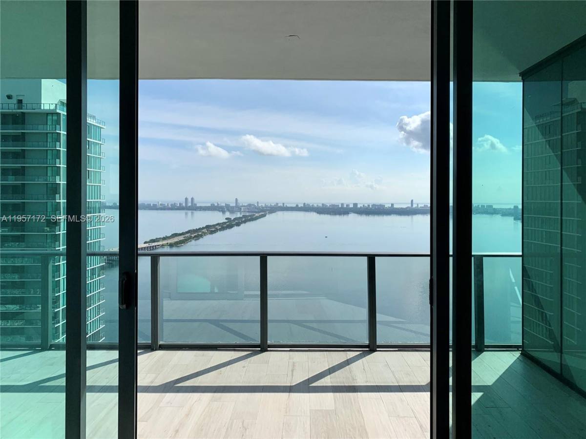 Apartment for rent at 480 NE 31st St #4507, Miami, FL 33137