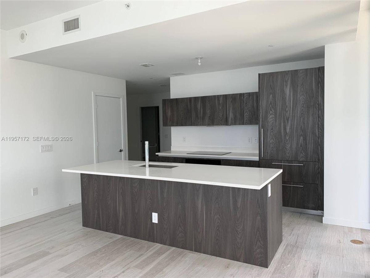 Apartment for rent at 480 NE 31st St #4507, Miami, FL 33137