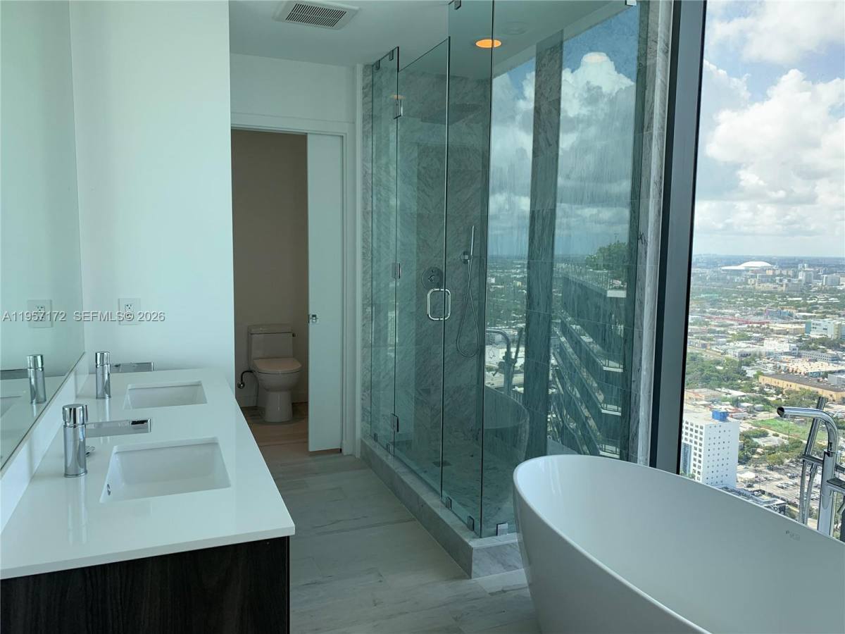 Apartment for rent at 480 NE 31st St #4507, Miami, FL 33137