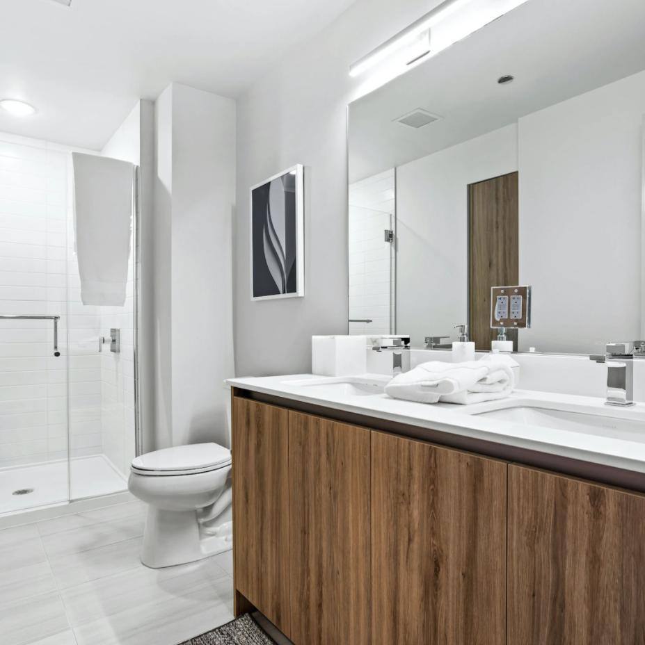 Apartment for rent at 313 W Wolf Point Plaza, Chicago, IL 60654