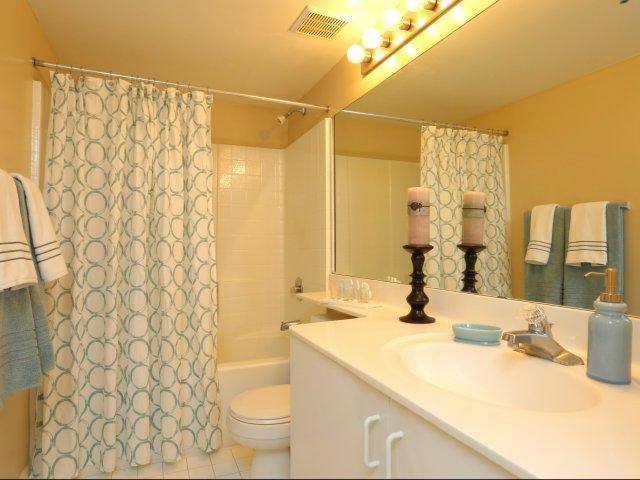 Apartment for rent at Harbour Cove, 1601 S Hiatus Rd, Hollywood, FL 33025