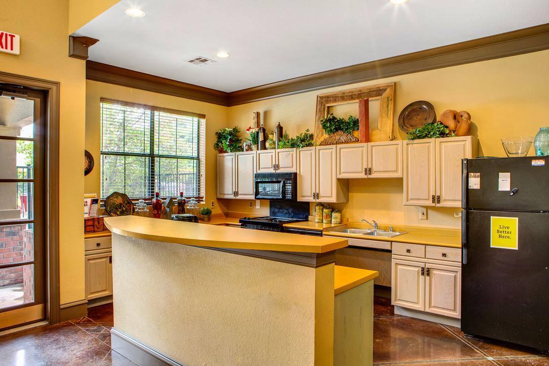 Apartment for rent at Desoto Ranch, 801 S Polk St, Desoto, TX 75115
