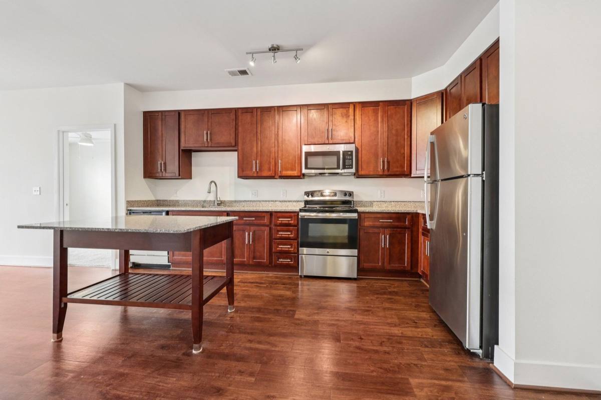 Apartment for rent at 9142 Richmond Highway, Fort Belvoir, VA 22060