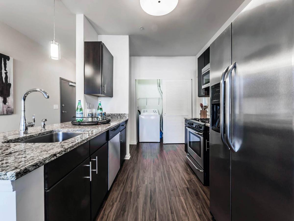 Apartment for rent at 2703 Showplace Dr, Naperville, IL 60564