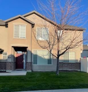 Townhouse for rent at 977 Chelsea Lane, North Salt Lake, UT 84054