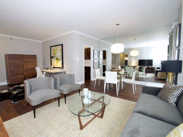 Apartment for rent at 200 E Chestnut St, Chicago, IL 60611