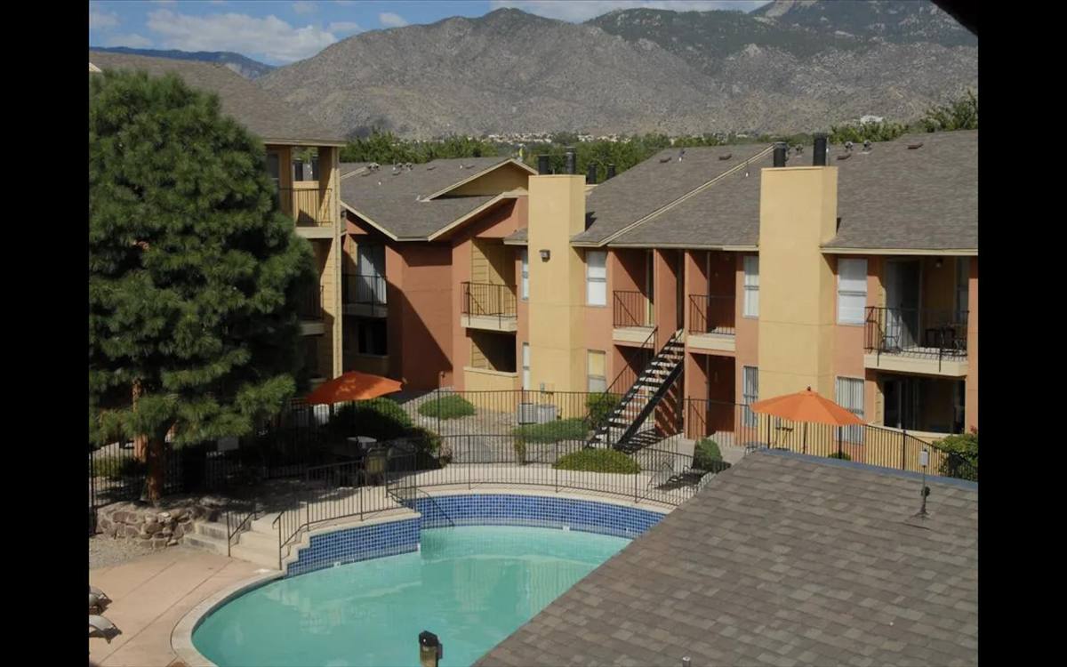 Apartment for rent at Arrowhead Pointe, 12021 Skyline Rd NE, Albuquerque, NM 87123