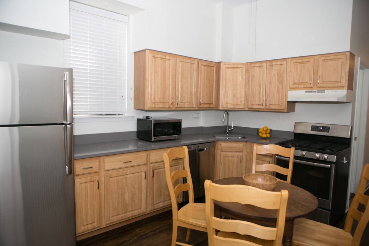 Apartment for rent at 2025 N Clifton Ave #2F, Chicago, IL 60614