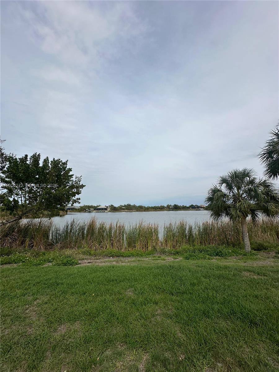 Apartment for rent at 10045 Amicola St, Port Charlotte, FL 33981