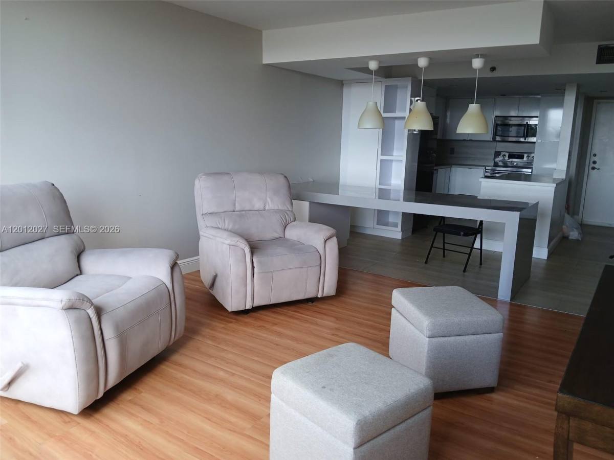Apartment for rent at 1100 Saint Charles Place, Hollywood, FL 33026