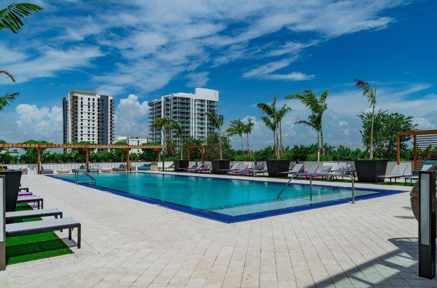Apartment for rent at 405 NE 2nd St, Fort Lauderdale, FL 33301