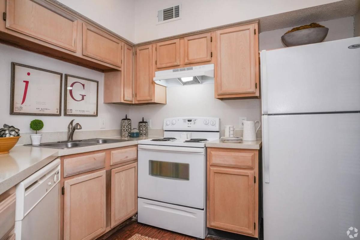 Apartment for rent at 340 Arbor Dr, Ridgeland, MS 39157