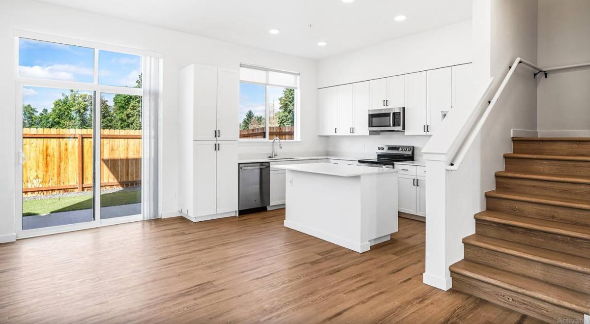 Apartment for rent at 1367 Umpqua Ave, Eugene, OR 97408