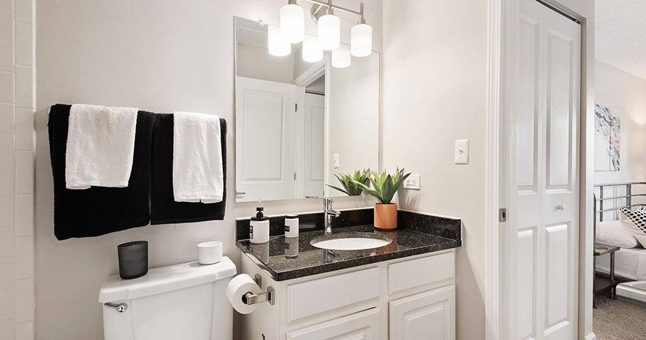 Apartment for rent at The Preserves at Cress Creek, 701 Royal St George Dr, Naperville, IL 60563