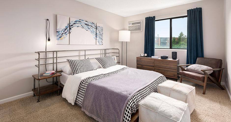 Apartment for rent at The Preserves at Cress Creek, 701 Royal St George Dr, Naperville, IL 60563