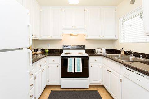 Apartment for rent at Harbor Oaks Luxury, 2227 River Plaza Dr, Sacramento, CA 95833