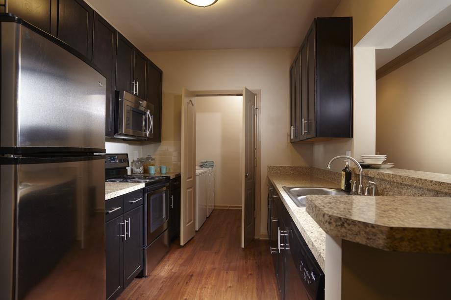 Apartment for rent at 4044 George Busbee Parkway NW, Kennesaw, GA 30144