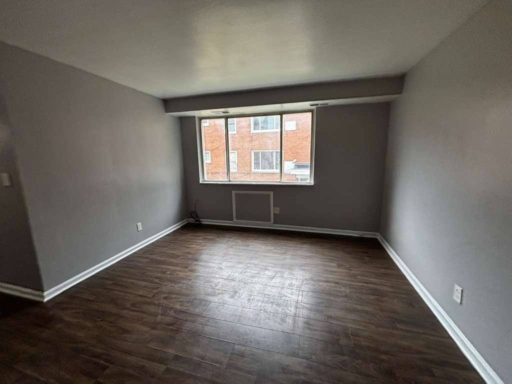 Apartment for rent at 13965 Superior Rd #107, Cleveland, OH 44118