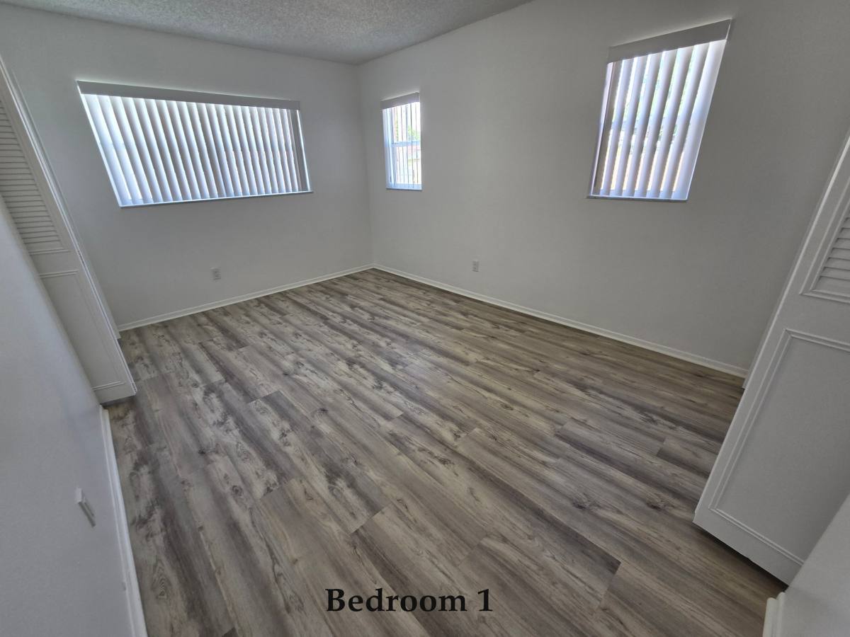 Apartment for rent at 3131 16th St N #4, Saint Petersburg, FL 33704