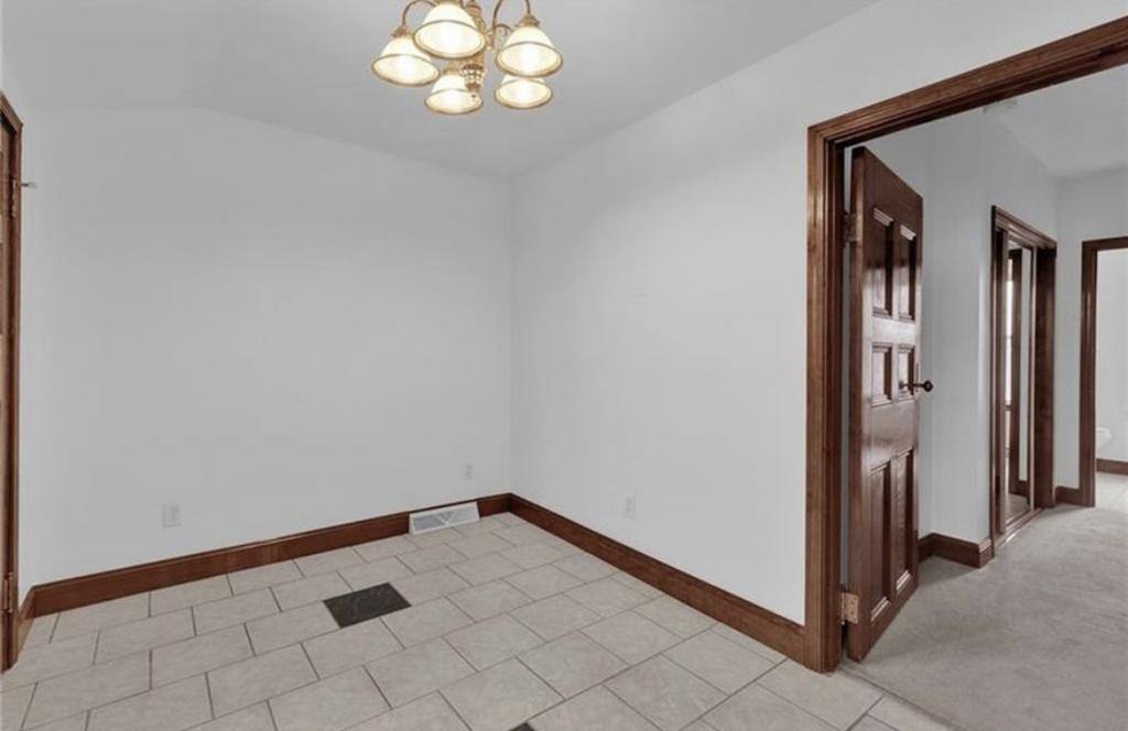 Apartment for rent at 264 Beaver St, Beaver, PA 15009