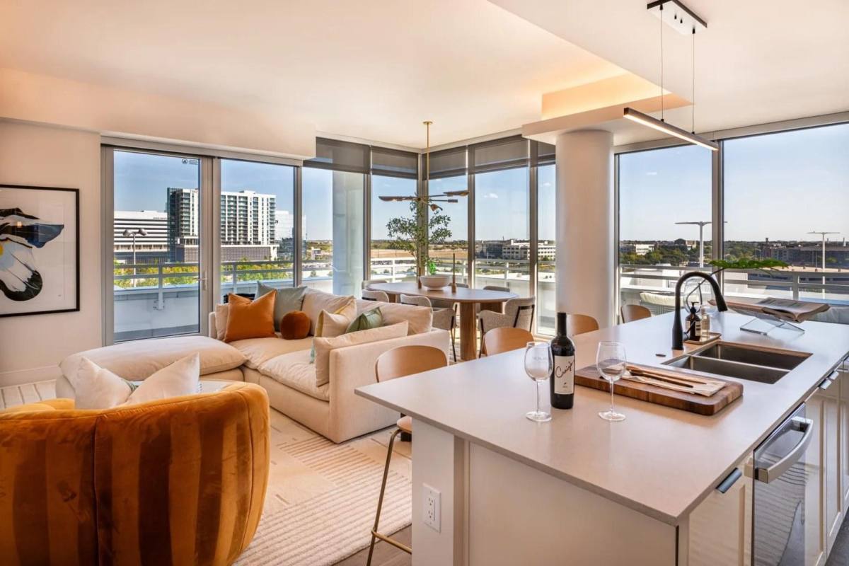 Apartment for rent at 3101 Gaylord Parkway, Frisco, TX 75034