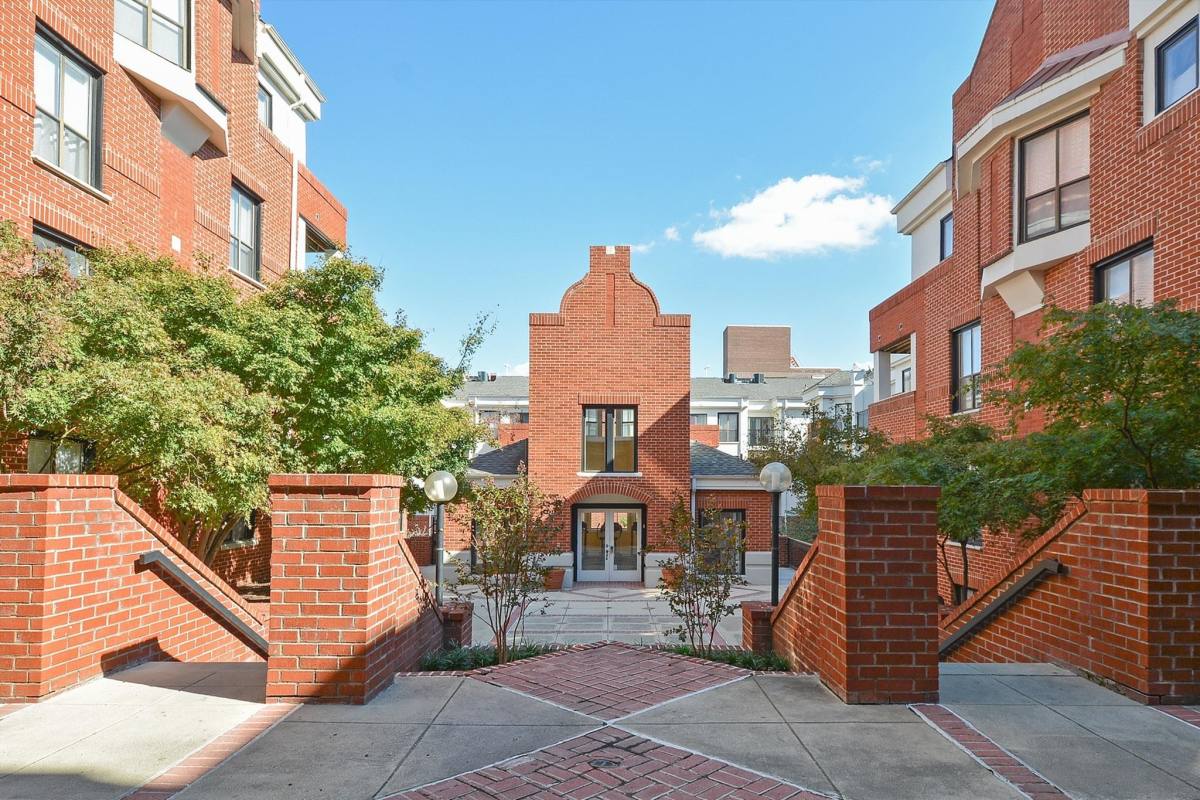 Apartment for rent at Waterloo Place, 690 N Calvert St, Baltimore, MD 21202